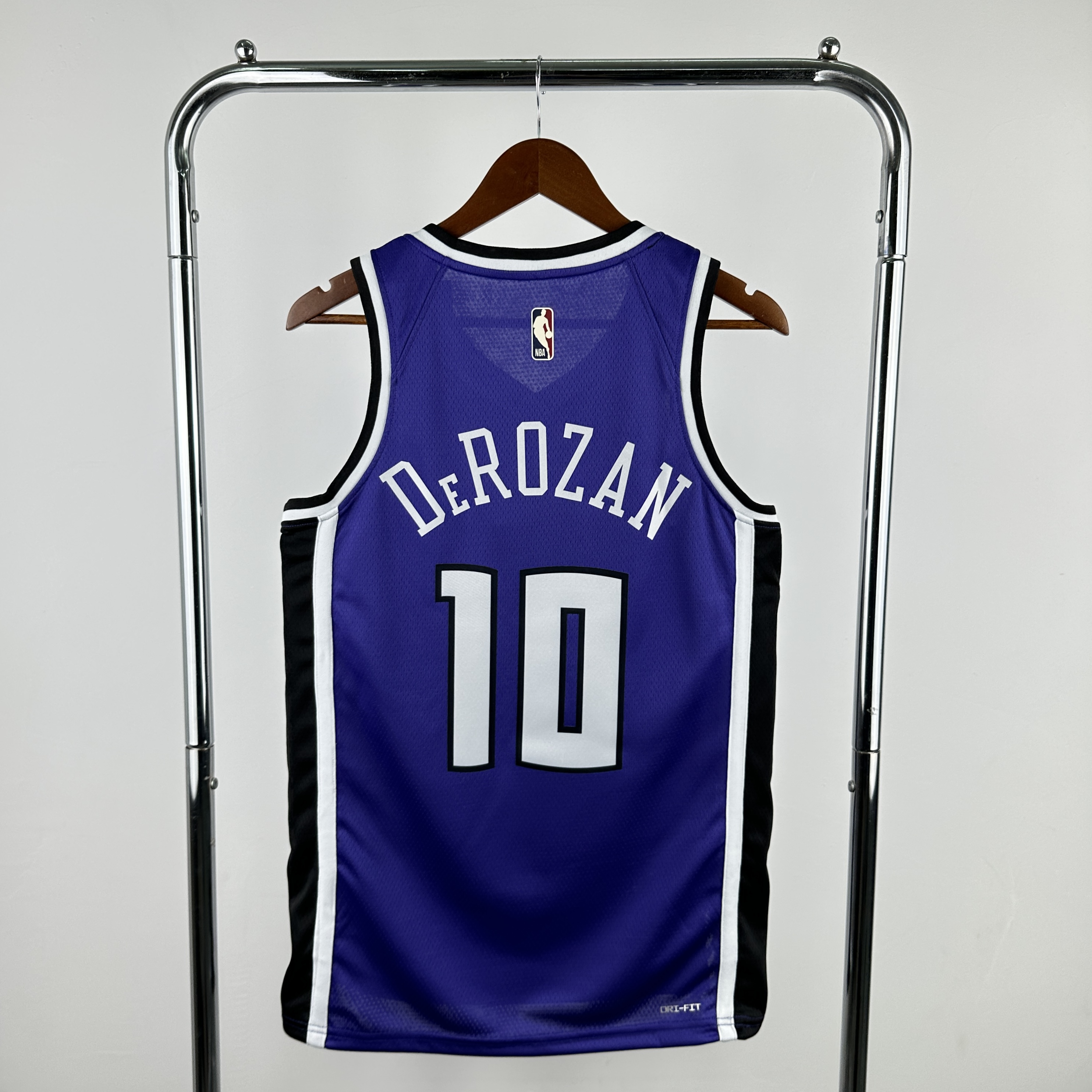 Men Sacramento Kings #10 Derozan Purple Throwback Season Nike 2025 NBA Jersey